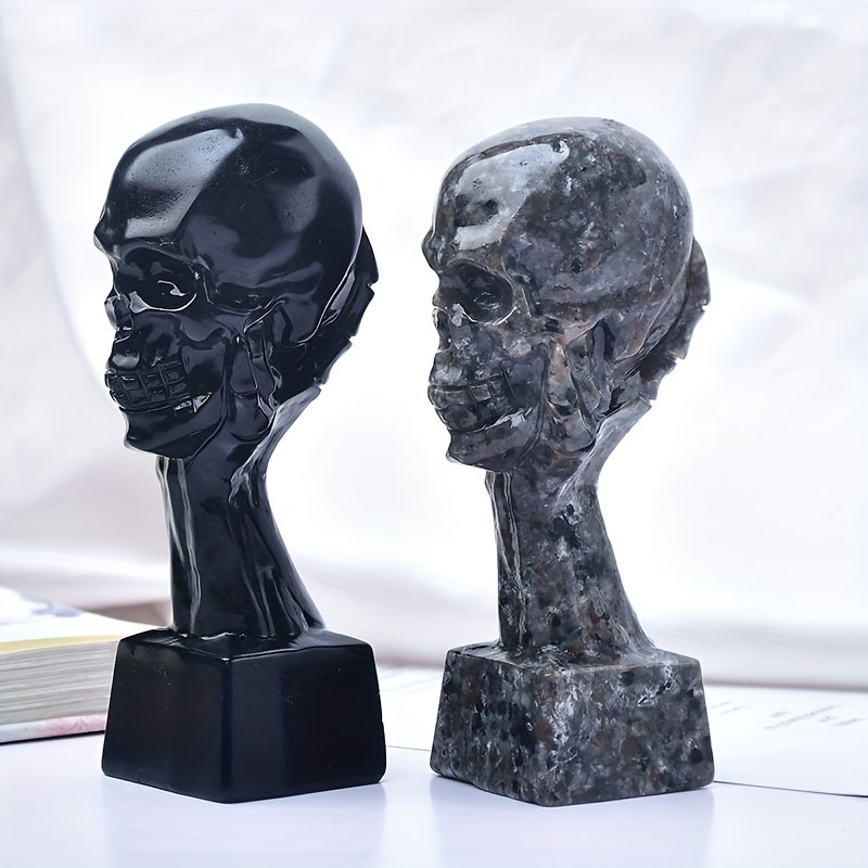 Mini Hand Raised Skull Statue Desktop Decoration